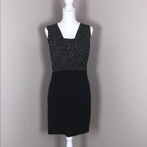 Ann Taylor LOFT Size 4 Sleeveless Dress